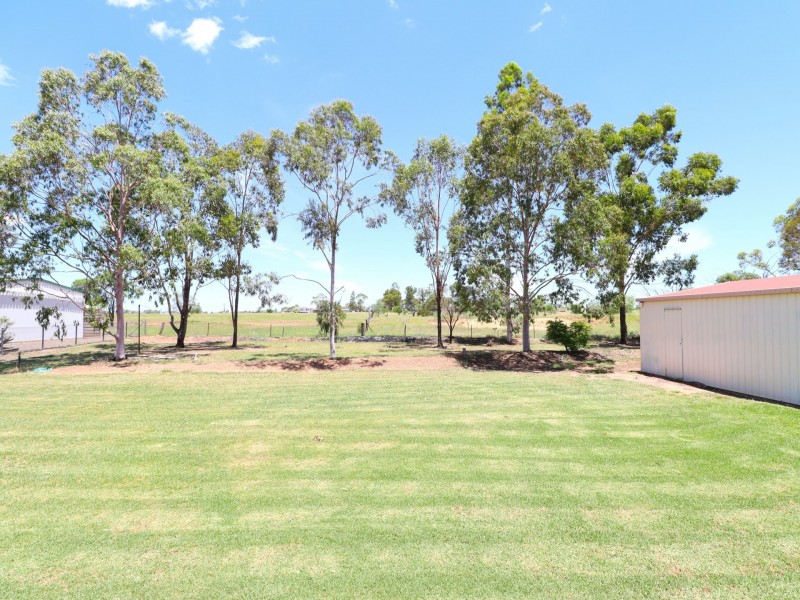 8 Baker Finch Crescent, Roma QLD 4455