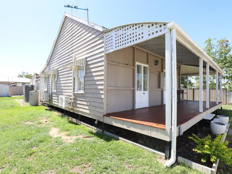 1 Soutter Street, Roma QLD 4455