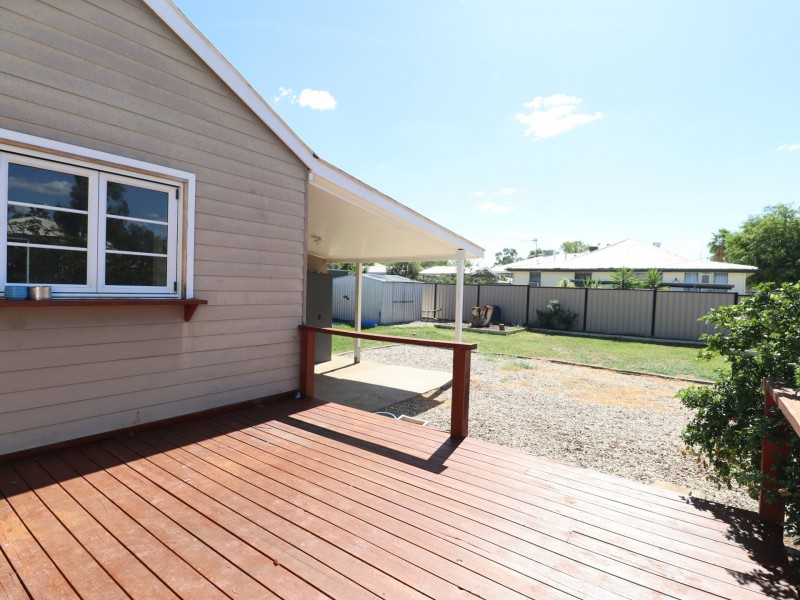 1 Soutter Street, Roma QLD 4455