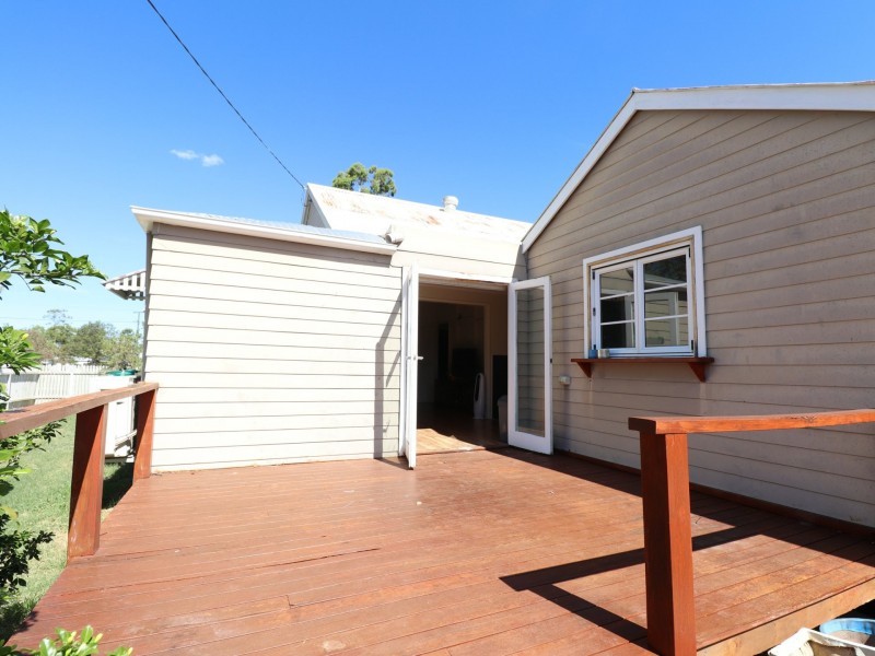 1 Soutter Street, Roma QLD 4455