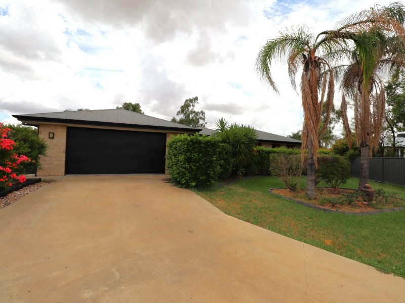 2 Webb Court, Roma QLD 4455