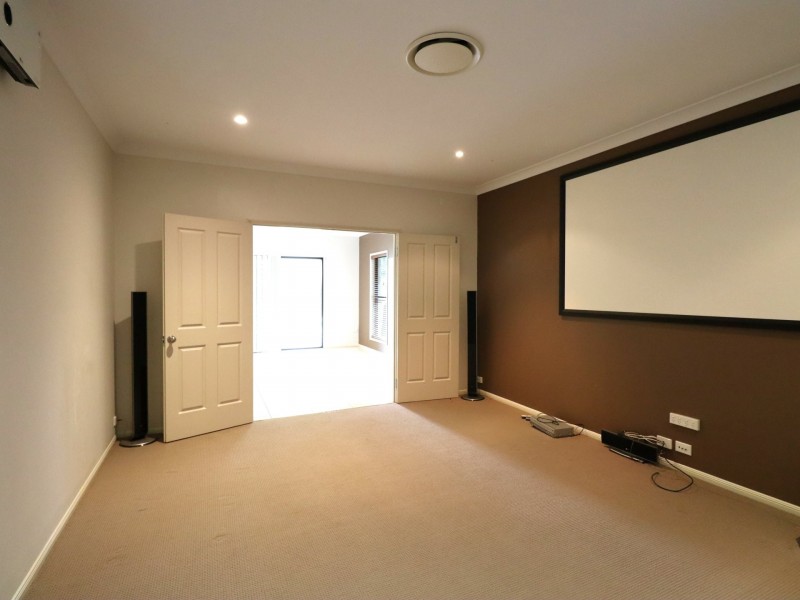 2 Webb Court, Roma QLD 4455