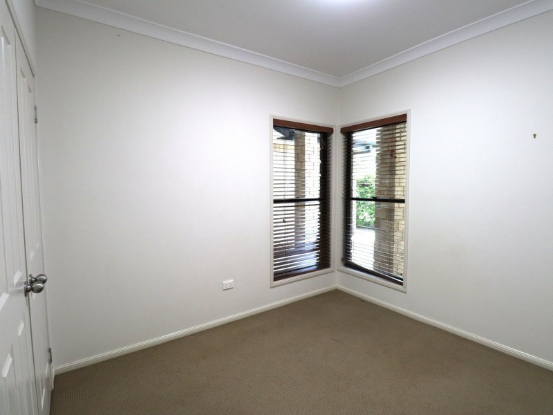 2 Webb Court, Roma QLD 4455