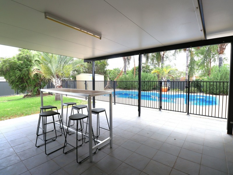 2 Webb Court, Roma QLD 4455