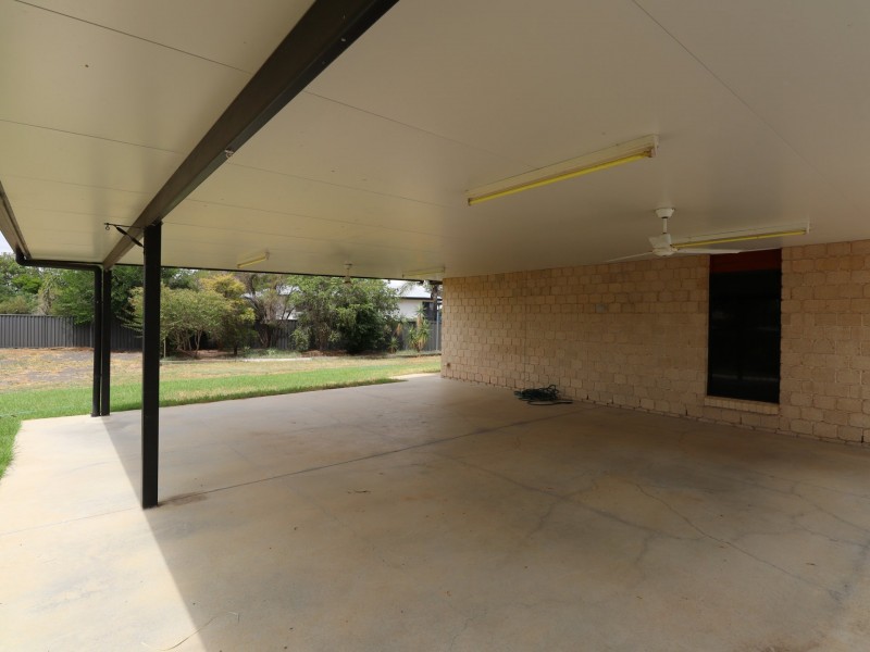 2 Webb Court, Roma QLD 4455