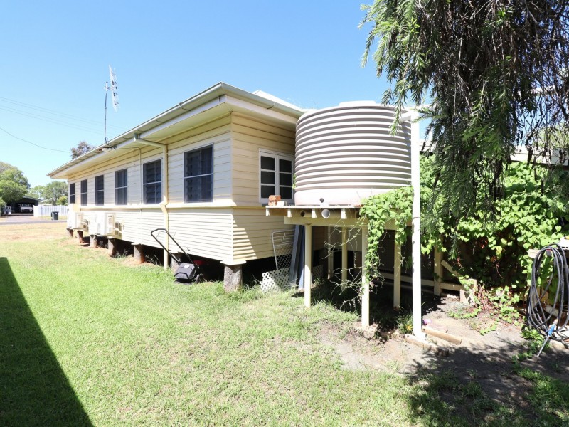 21 Conlan Street, Roma QLD 4455