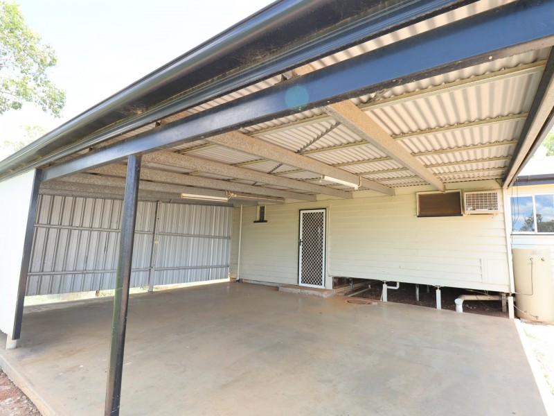 4 Russell Street, Wallumbilla QLD 4428