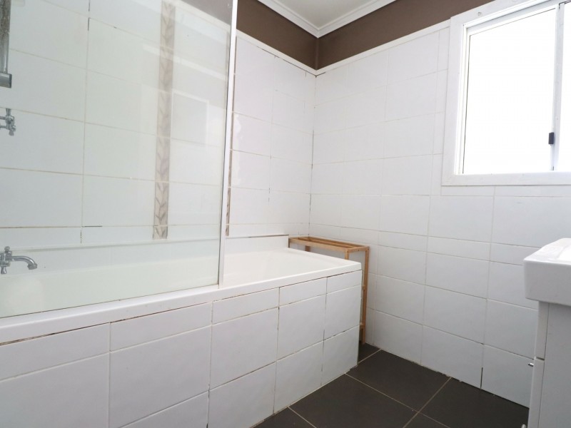 186 Alice Street, Mitchell QLD 4465