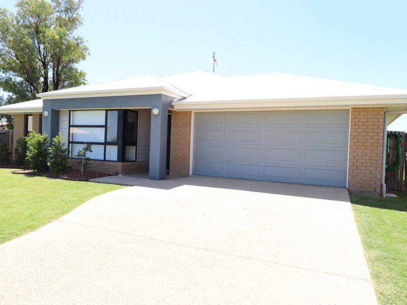 19 Highview Close, Roma QLD 4455