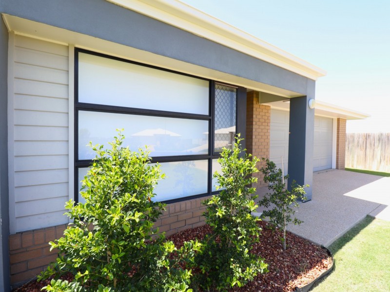19 Highview Close, Roma QLD 4455