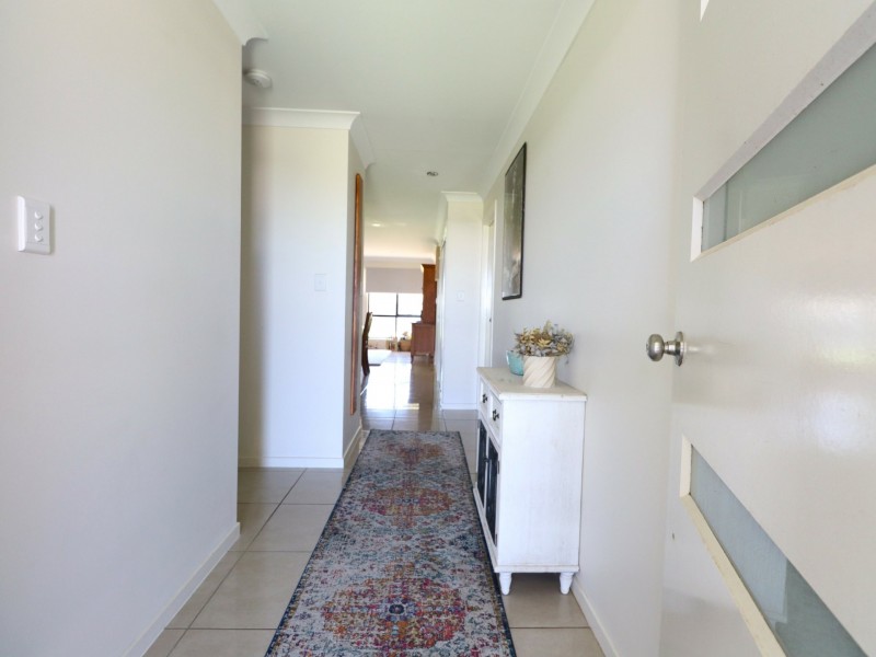 19 Highview Close, Roma QLD 4455
