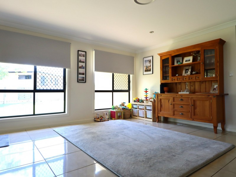 19 Highview Close, Roma QLD 4455