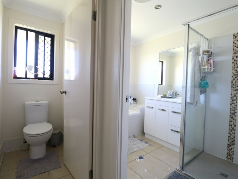 19 Highview Close, Roma QLD 4455
