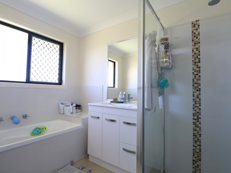 19 Highview Close, Roma QLD 4455
