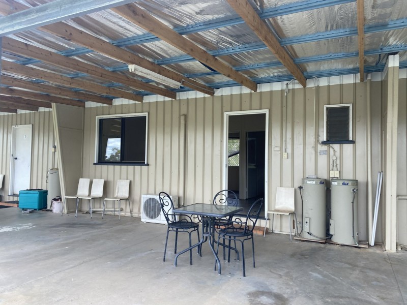 2/51 Louisa Street, Mitchell QLD 4465