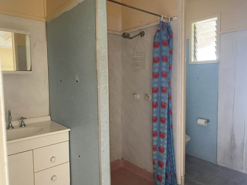 2/51 Louisa Street, Mitchell QLD 4465