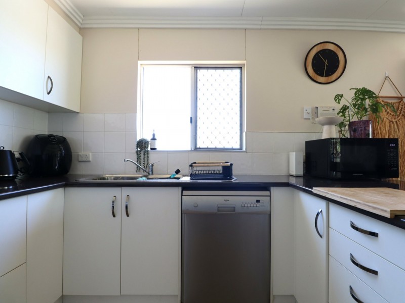 30 Roslyn Drive, Roma QLD 4455