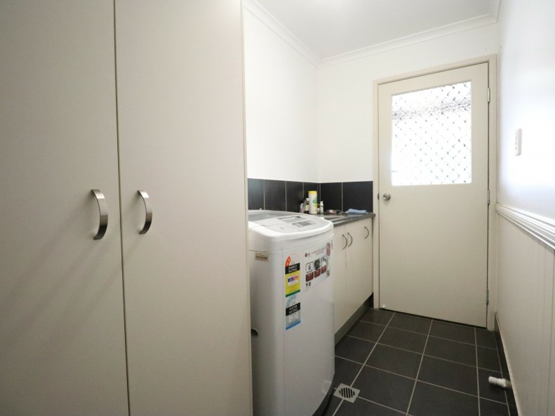 65 Rugby Street, Mitchell QLD 4465