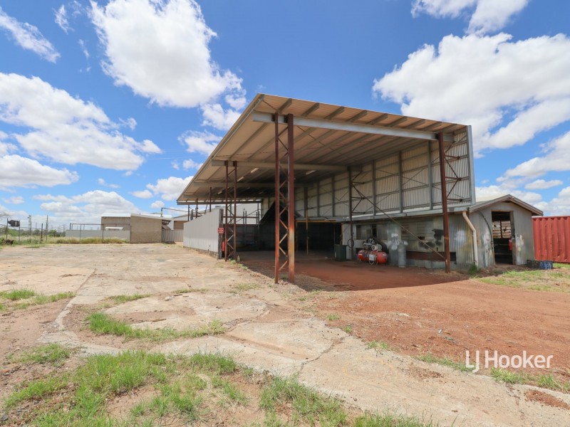 2 Fleming Drive, Roma QLD 4455