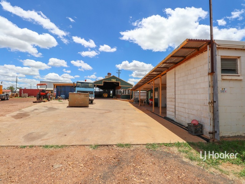 2 Fleming Drive, Roma QLD 4455