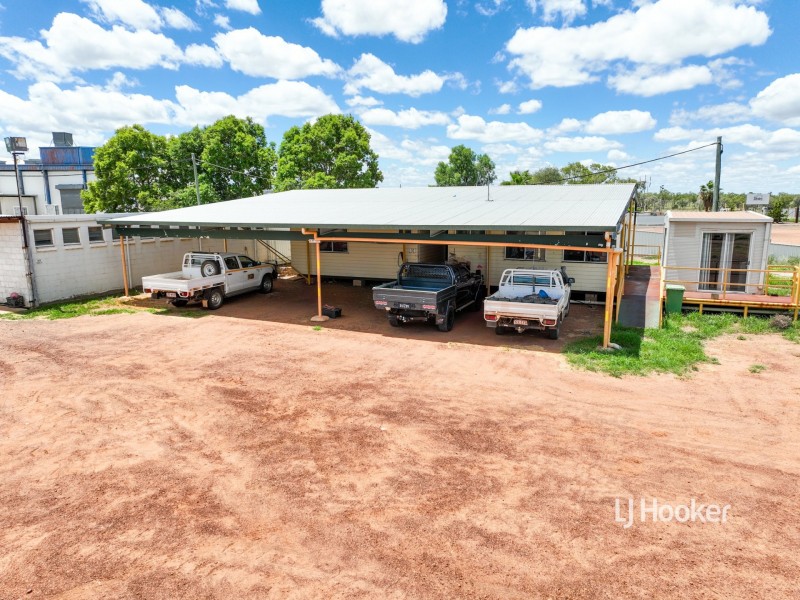 2 Fleming Drive, Roma QLD 4455
