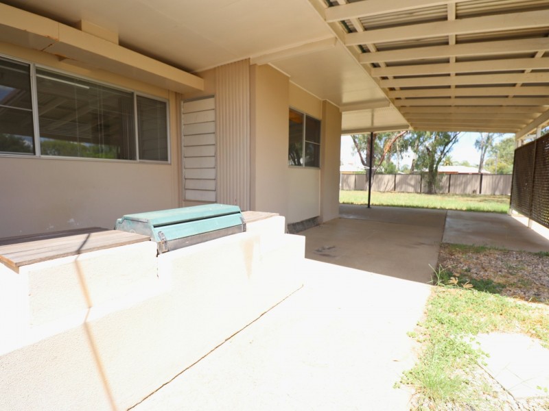5 – 7 Borland Street, Roma QLD 4455