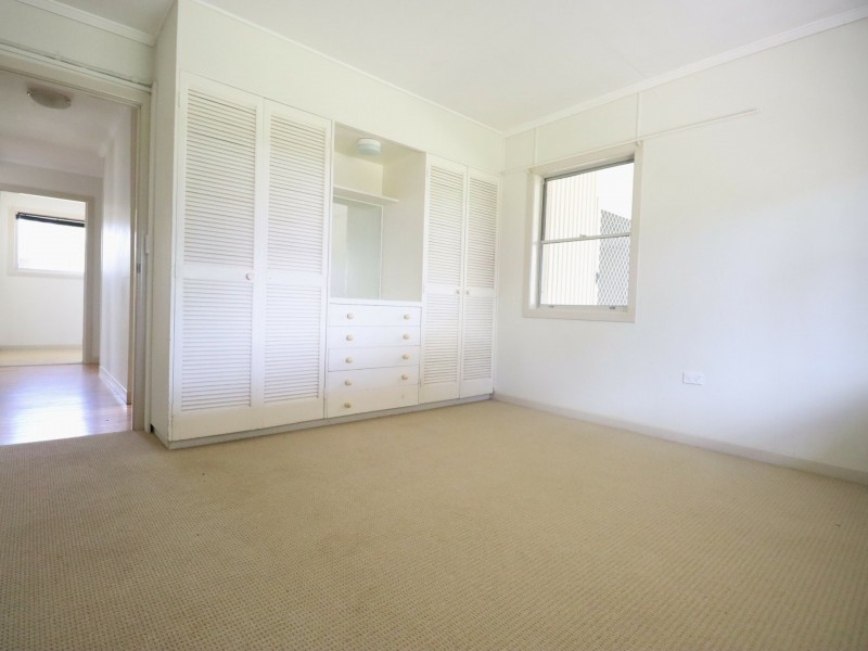 5 – 7 Borland Street, Roma QLD 4455