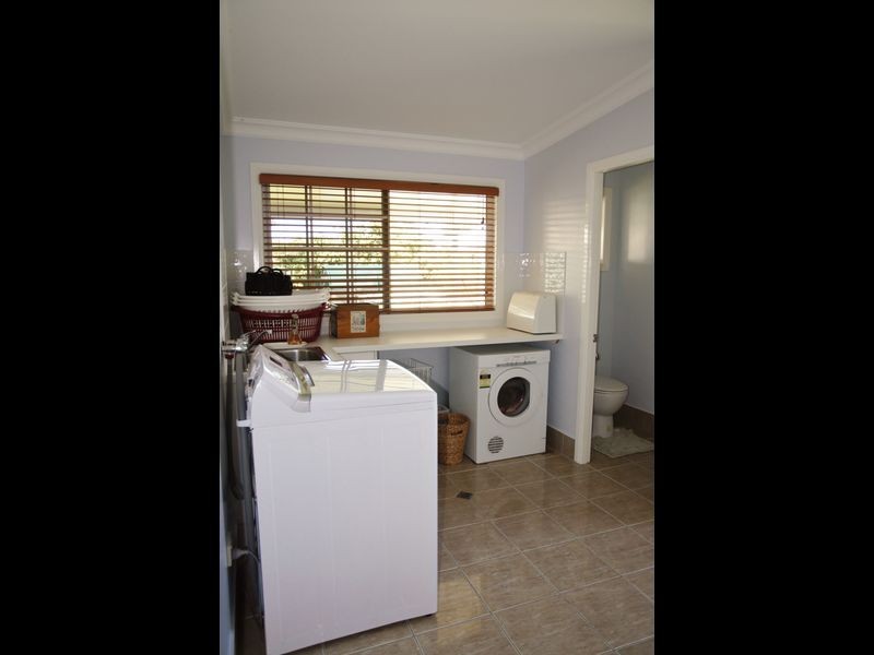 92 Miscamble Street, Roma QLD 4455