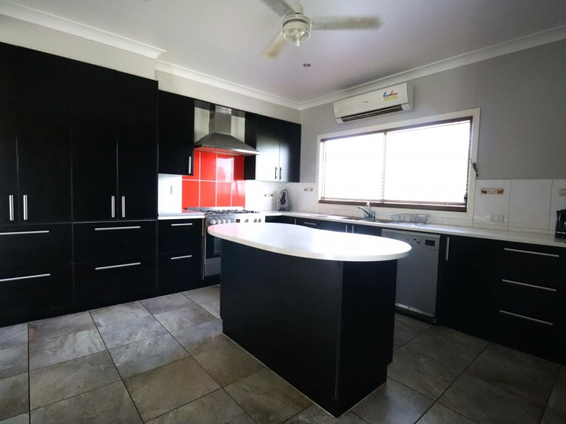 39 Carlyon Street, Mitchell QLD 4465