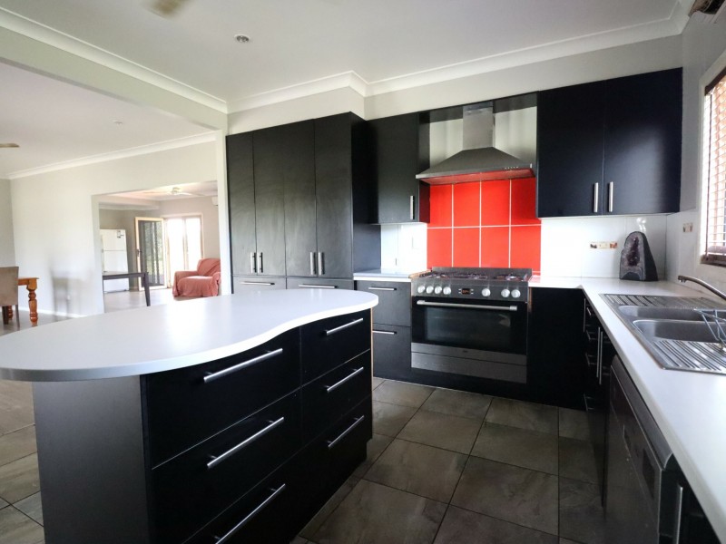 39 Carlyon Street, Mitchell QLD 4465