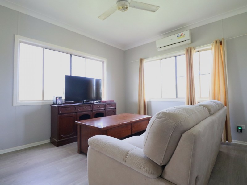 39 Carlyon Street, Mitchell QLD 4465