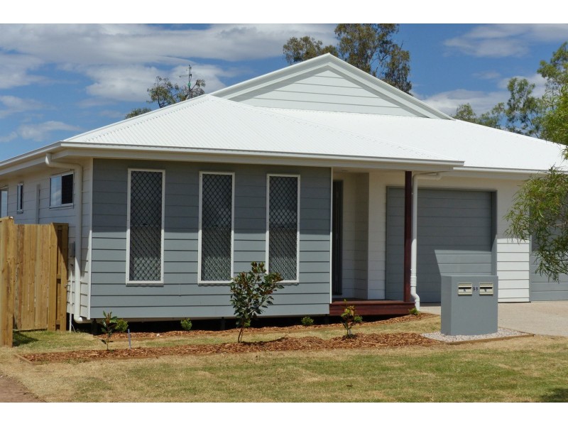 98A Currey Street, Roma QLD 4455