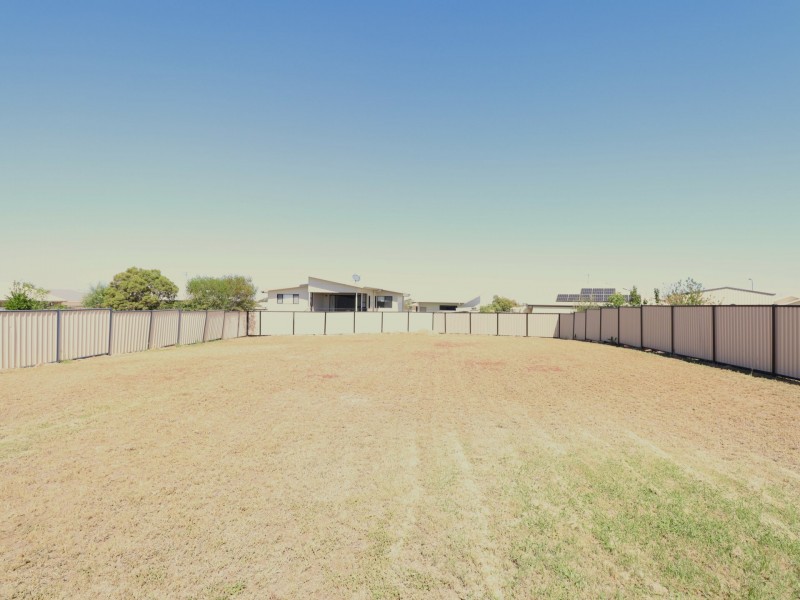 11 Lockyer Crescent, Roma QLD 4455