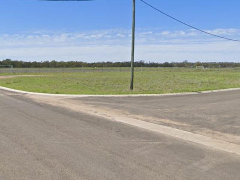 13 Airport Road, Injune QLD 4454