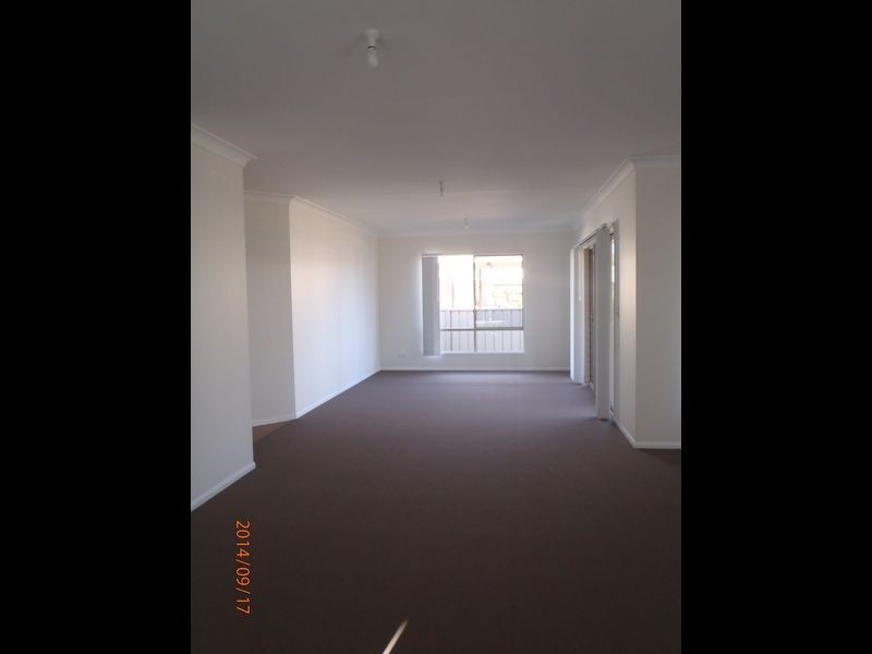 2/2 Russell Street, Roma QLD 4455