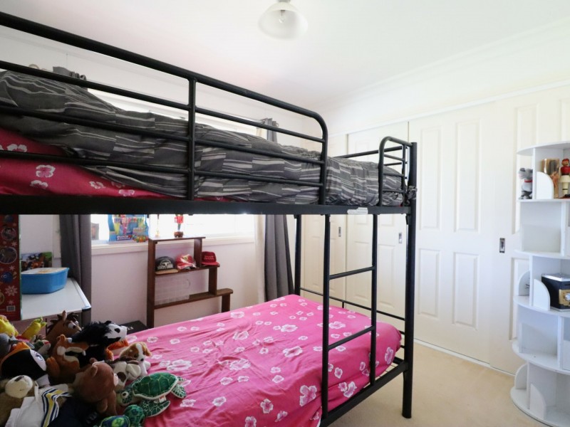 17 Rosedale Close, Roma QLD 4455