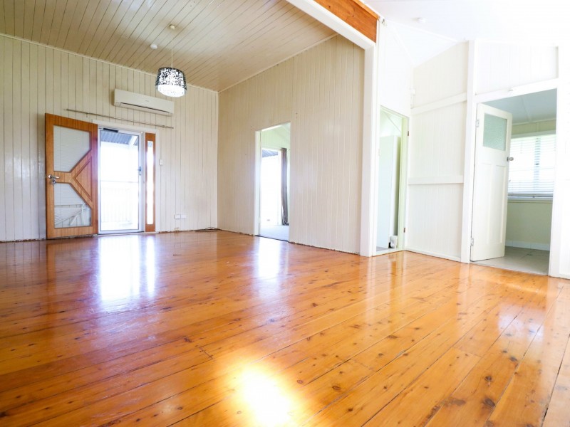 1A Lovell Street, Roma QLD 4455