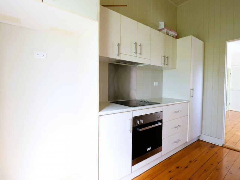 1A Lovell Street, Roma QLD 4455