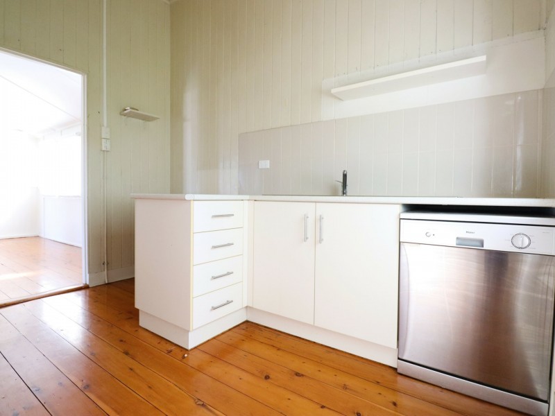 1A Lovell Street, Roma QLD 4455