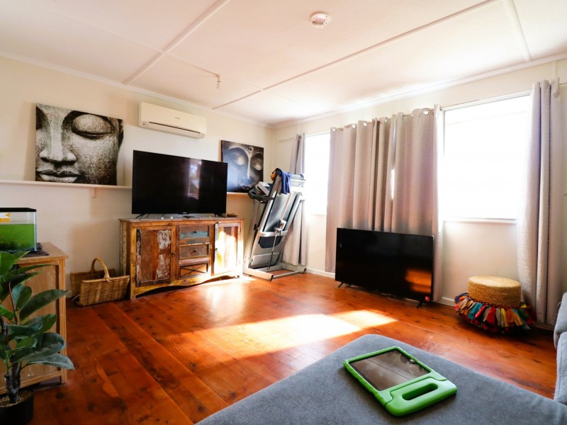 48 Elmer Street, Roma QLD 4455