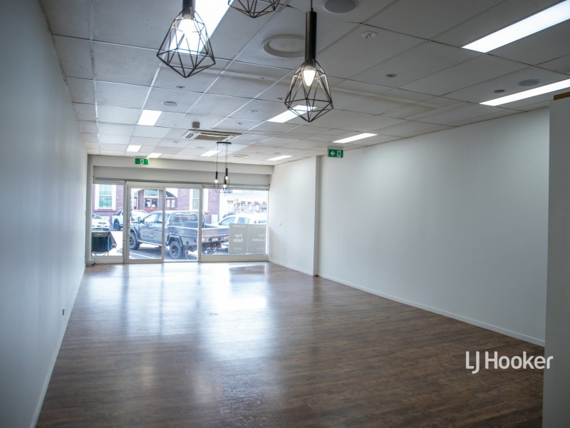 76 McDowall Street, Roma QLD 4455