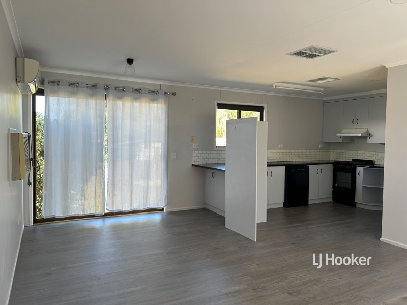 12 Beitz Street, Roma QLD 4455