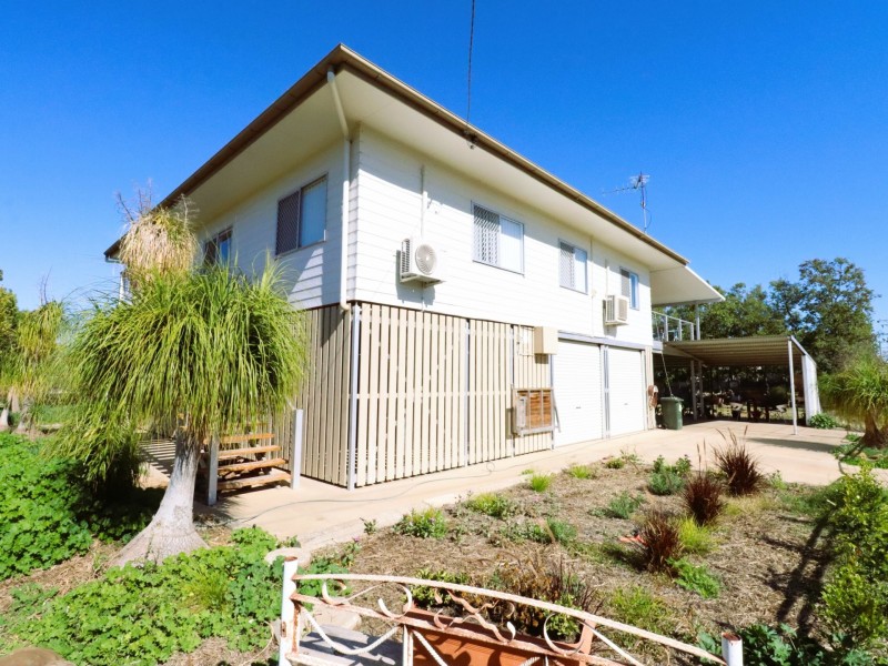 1 Gregory Street, Roma QLD 4455