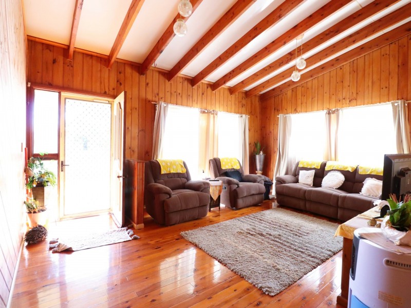 16 Robertson Street, Roma QLD 4455