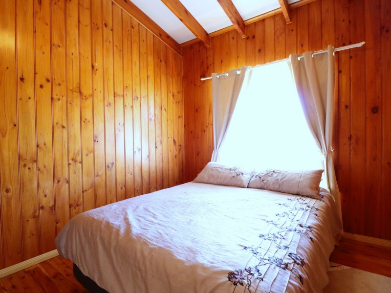 16 Robertson Street, Roma QLD 4455