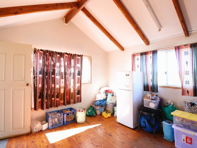 16 Robertson Street, Roma QLD 4455