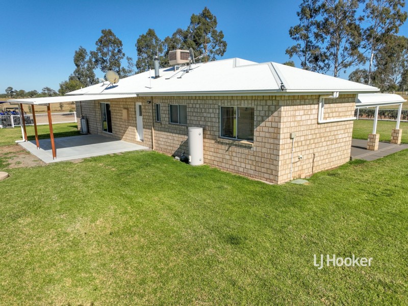 210 Bungeworgorai Lane, Roma QLD 4455