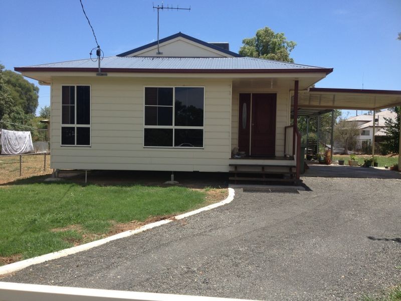 3 Bond Street, Roma QLD 4455