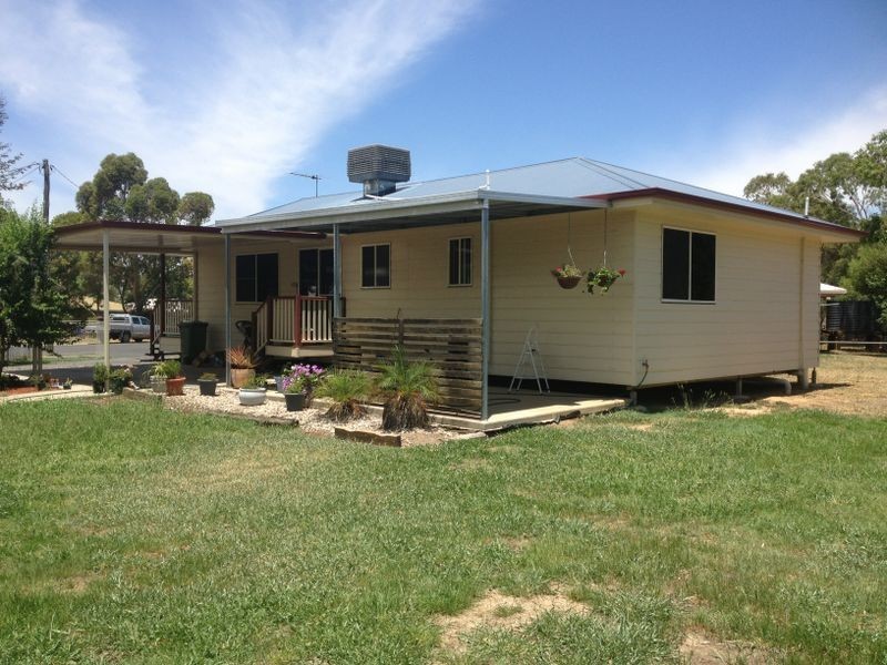 3 Bond Street, Roma QLD 4455