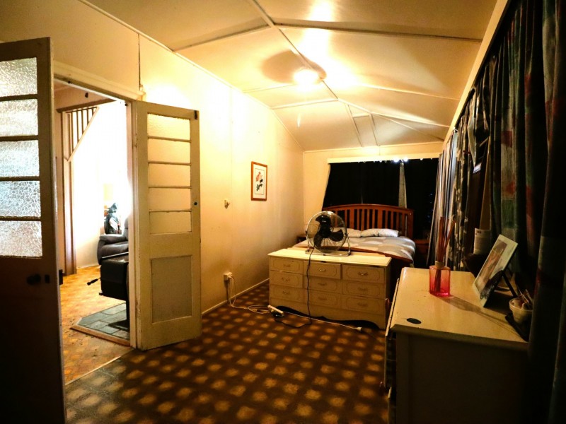 9 Alice Street, Mitchell QLD 4465